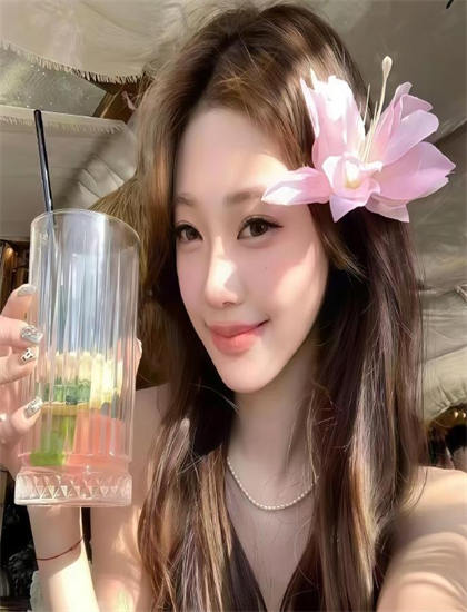 手和脚大结局深度解读：人物结局与主题升华全面系统分析，演员访谈