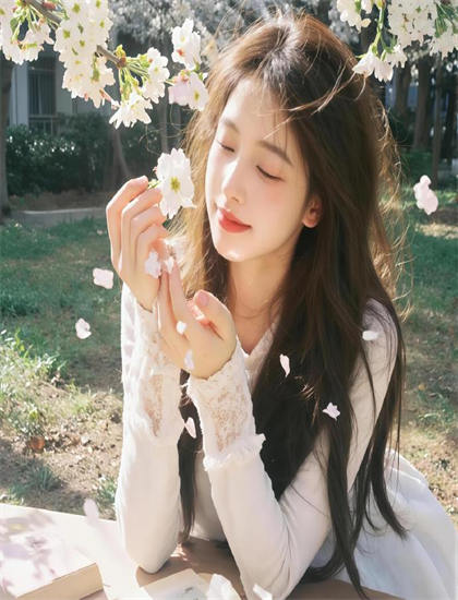 探索《无双庶子》的奥秘：隐藏细节与深层意义